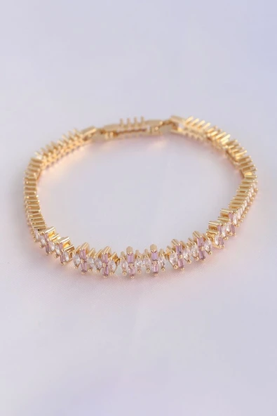 Vip Seri Pirinç Pembe Zirkon Taşlı Gold Renk Baget Model Bileklik - TJ-BB6078 ürün görseli 1