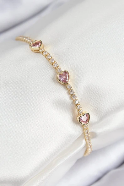 Pirinç Zirkon Taşlı Pembe Kalp Model Gold Renk Kadın Bileklik - TJ-BB7687 ürün görseli 1