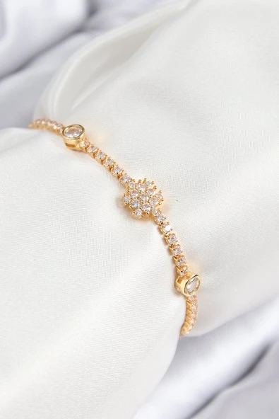 Pirinç Zirkon Taşlı Kar Tanesi Model Gold Renk Asansörlü Kadın Bileklik - TJ-BB7723 ürün görseli 1