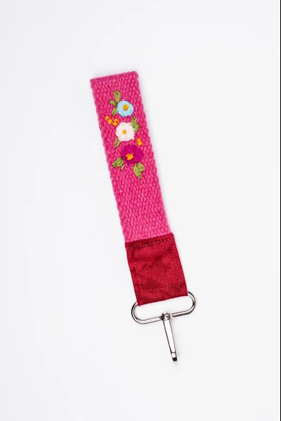 Anahtarlık / Kumaş, Nakışlı, Metal Kancalı ürün görseli 1