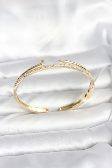 Pirinç Gold Renk Zirkon Taşlı Çivi Model Kadın Kelepçe Bileklik - TJ-BB8090 ürün görseli 1