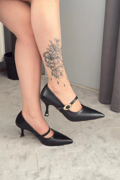 Kadın Sarah Siyah Cilt 7cm  Ince Topuk Önden Tokalı Ayakkabı Stiletto ürün görseli 1
