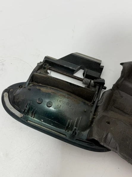 Bmw E39 Ön Sağ Dış Kapı Kolu Çıkma Parça - Resim 4
