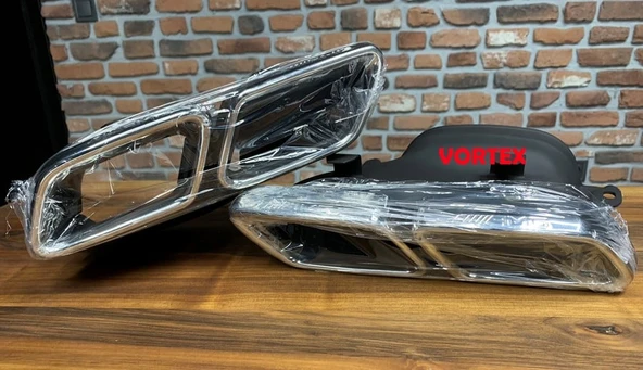 MERCEDES - W205 2014 - ARKA EGZOZ UCU SET (C63 GÜMÜŞ RENK) W205 2014- ürün görseli 1