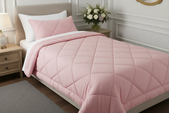 Wellsoft Tek Kişilik Yorgan 155×215 cm - 300 gr – Yumuşak, Nefes Alabilir, Pembe ürün görseli 1