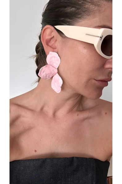 POSEİDONS JEWELLERY Poseidons Jewellery Pembe Çiçek Formlu Büyük Küpe - Zara İlhamlı” ürün görseli 1