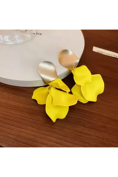 POSEİDONS JEWELLERY Sarı Akrilik Vintage Gül Yapraklı Çiçek Küpe ürün görseli 1