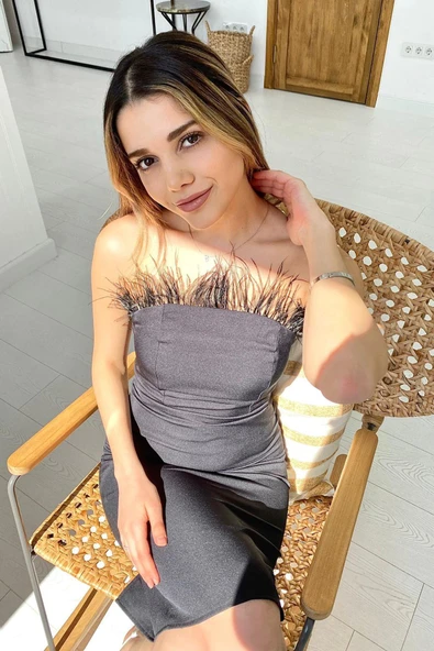 Siyah Tüylü Elbise - Resim 5