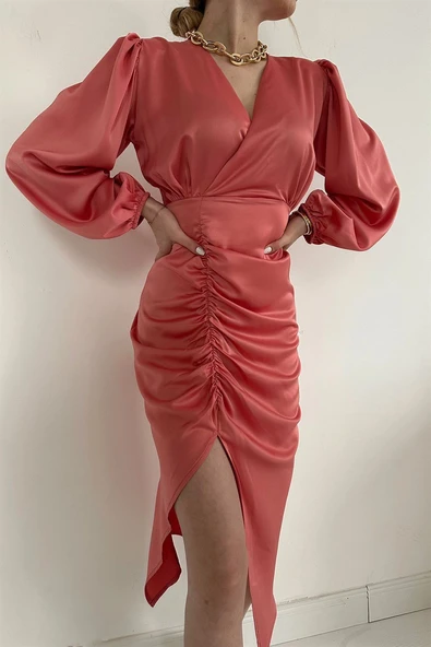 Pembe V Yaka Saten Elbise - Resim 3