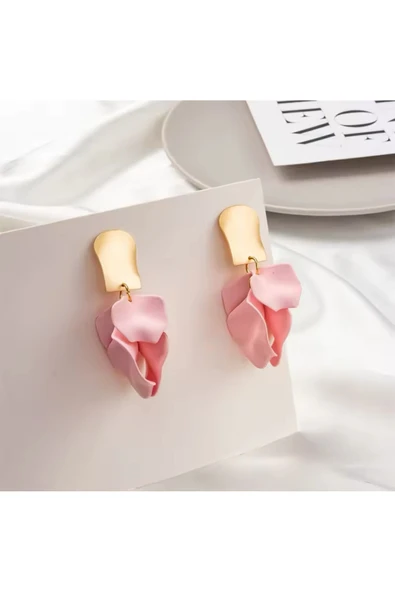 POSEİDONS JEWELLERY Toz Pembe Akrilik Vintage Gül Yapraklı Çiçek Küpe ürün görseli 1