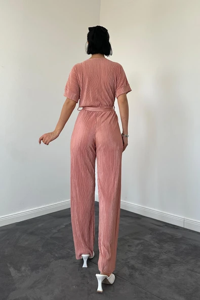 Pembe V Yaka Piliseli Tulum - Resim 3
