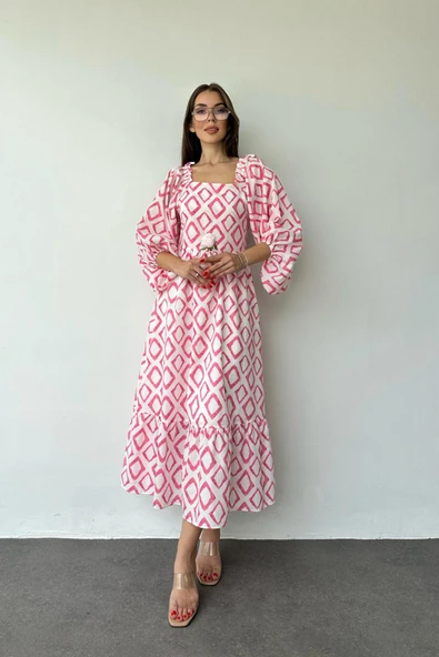 Pembe Kare Yaka Diamond Desenli Elbise - Resim 3