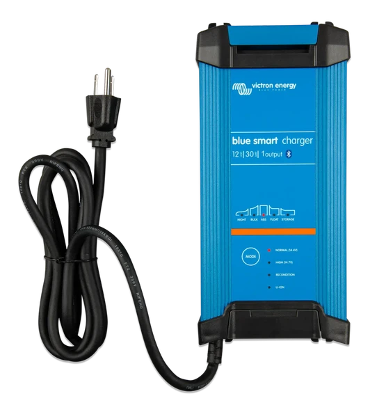 Victron Blue Smart IP22 Charger 220V 12V 30A (1) Akü Şarj Cihazı (BPC123047002) ürün görseli 1