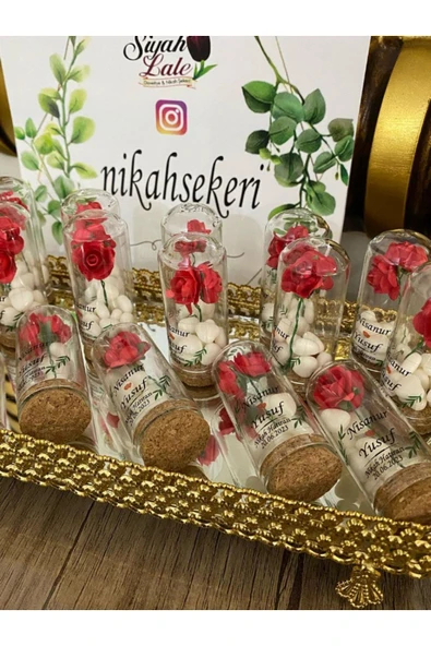 Nikah Şekeri Cam Fanus 50 Adet Nikah Şekeri Kırmızı Güllü Kağıt Çiçek ve Kalp Şekerli ürün görseli 1