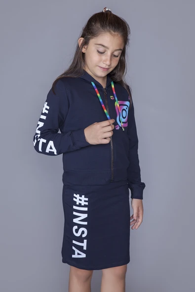 Toontoy Kız Çocuk 2'li Takım Baskılı Kapüşonlu Fermuarlı Sweatshirt & Cepli Basic Kalem Etek ürün görseli 1