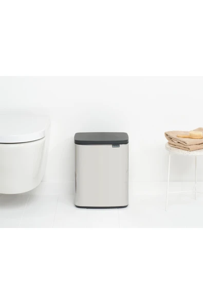Brabantia BO BRILLANT STEEL ÇÖP KUTUSU 12L ürün görseli 1