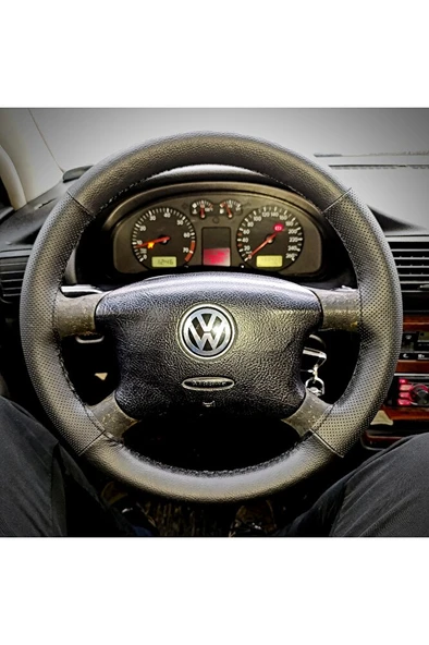 DİKİŞLİ DİREKSİYON KILIFI SİYAH/NOKTALI DERİ SİYAH DİKİŞLİ VOLKSWAGEN PASSAT İÇİN ürün görseli 1
