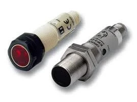 Omron E3F2-DS10C4-P11-224VDC, Fotoelektrik Anahtar Sensörü ürün görseli 1