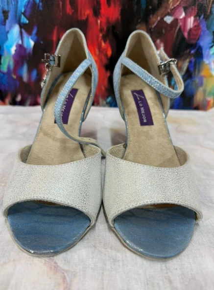 BUZ MAVİ DOKULU LATİN-SALSA-TANGO DANS VE SALON AYAKKABISI 7 CM 11 PONT KADEH MODEL KAPALI TOPUK ürün görseli 1