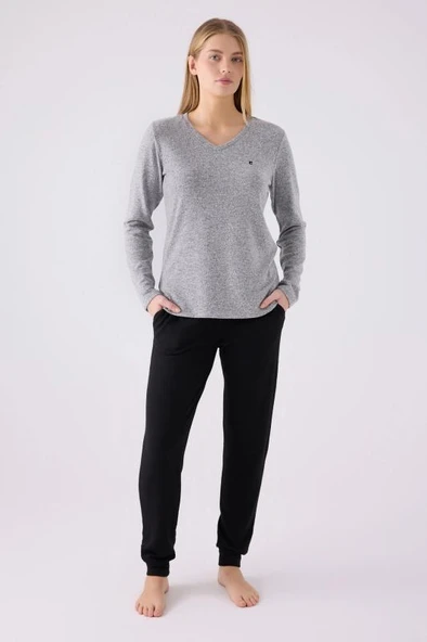 Pierre Cardin 8870 Uzun Kollu V Yaka Kadın Pijama Takımı ürün görseli 1