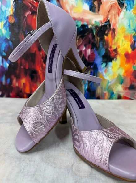 BUZ LİLA DOKULU LATİN-SALSA-TANGO DANS VE SALON AYAKKABISI 7 CM 11 PONT KADEH MODEL KAPALI TOPUK ürün görseli 1