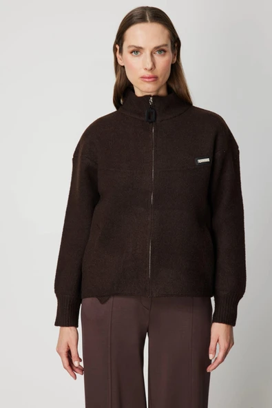 On Fashion Kadın Beli Lastikli Dik Yaka Fermuarlı Kahverengi Hırka 60937 ürün görseli 1