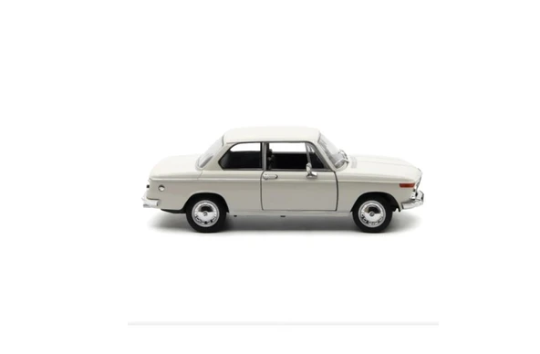 Welly BMW 2002 Ti  Beyaz 1/36 Model Araba - Resim 3