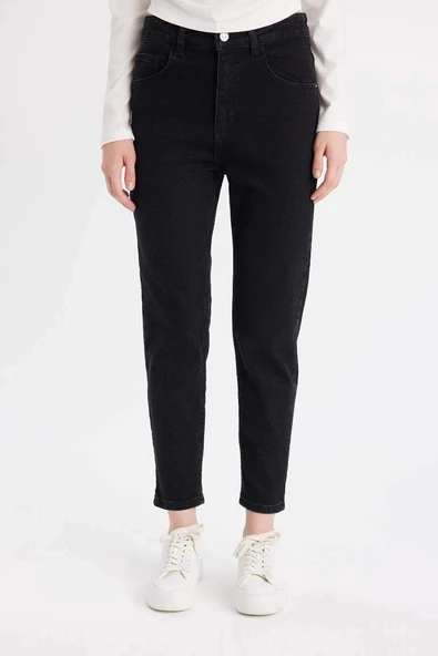 D4305 Comfort Mom Yüksek Bel Rahat Kalıp Hafif Dar Paça Bilek Boy Jean Pantolon ürün görseli 1