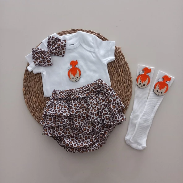 BALBÖCEĞİKİDS Kız Bebek Leopar Çakıl Fırfır Şort Etek Bodyli Çorap Takımı ürün görseli 1