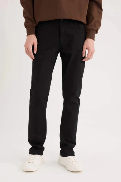 Defacto S2711 Siyah Pedro Slim Fit Dar Kalıp Normal Bel Dar Paça Jean Pantolon ürün görseli 1