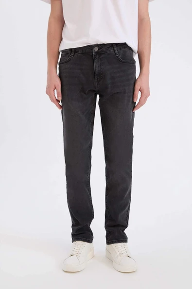 Defacto D5480 DENIM Pedro Slim Fit Dar Kalıp Normal Bel Dar Paça Jean Pantolon ürün görseli 1