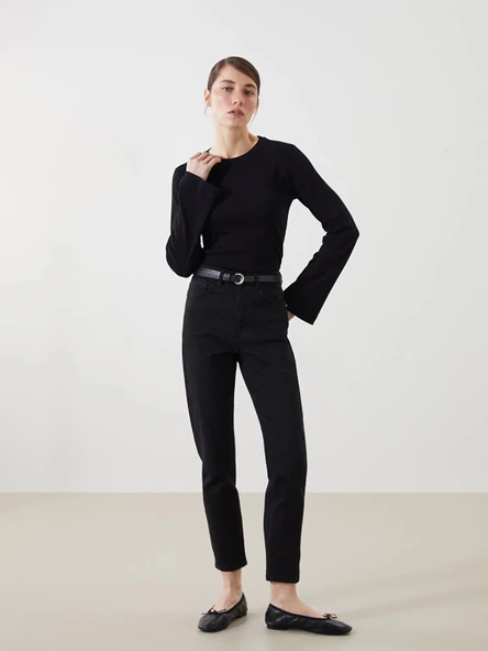 LCW Jeans SİYAH Beli Kemerli Mom Fit Kadın Jean Pantolon ürün görseli 1
