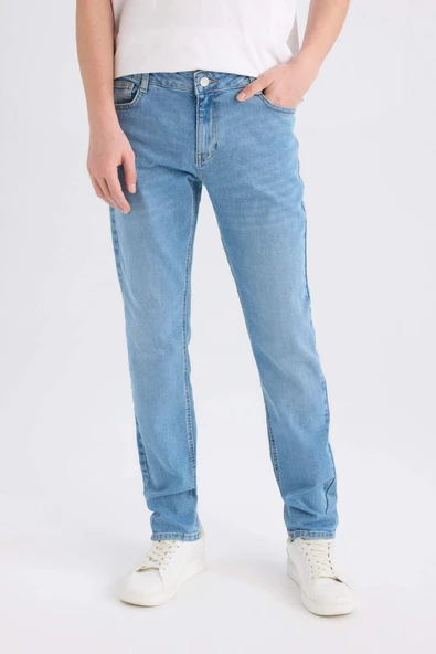 Defacto D8583 Mavi Pedro Slim Fit Dar Kalıp Normal Bel Dar Paça Jean Pantolon ürün görseli 1