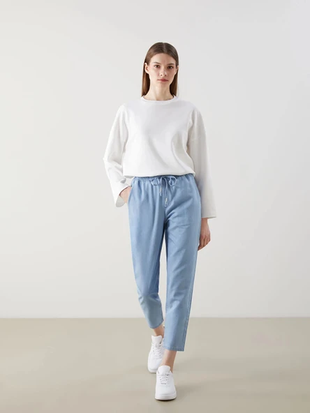 LCW Modest Indigo Beli Lastikli Carrot Fit Kadın Jean Pantolon ürün görseli 1