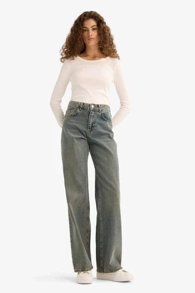 Defacto D4316AXNM28 Mavi Straight Wide Yüksek Bel Uzun Jean Yıkamalı Pantolon ürün görseli 1