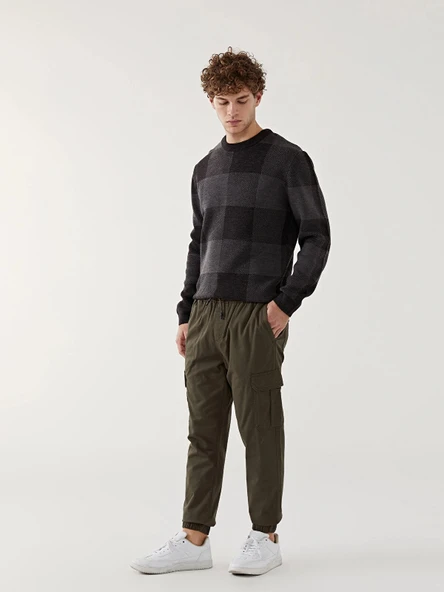 XSIDE Haki Standart Kalıp Gabardin Erkek Jogger Pantolon ürün görseli 1