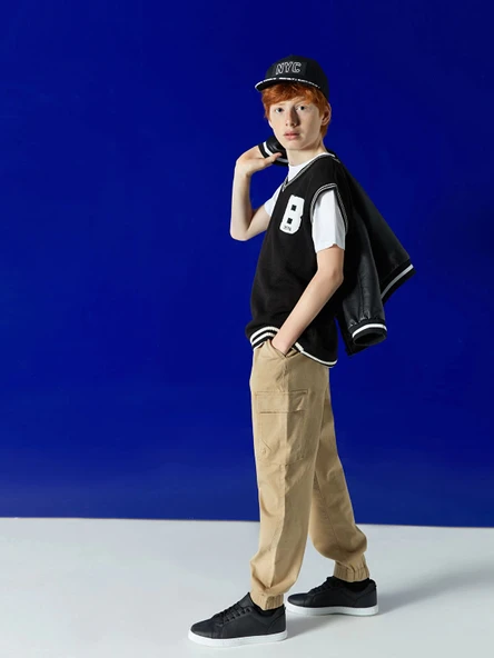LCW Kids Bej Rahat Kalıp Erkek Çocuk Jogger Kargo Pantolon ürün görseli 1