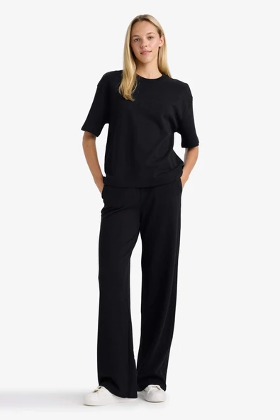 Defacto D3759 Siyah Wide Leg Geniş Paça Eşofman Altı Beli Lastikli Cepli Basic Düz ürün görseli 1