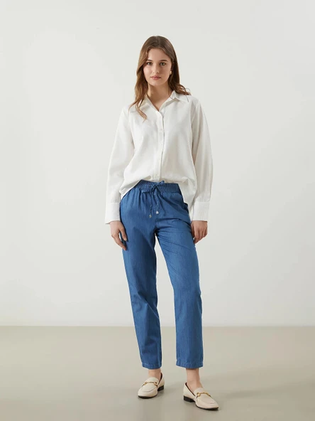 LCWAIKIKI Classic Mavi Beli Lastikli Carrot Fit Kadın Jean Pantolon ürün görseli 1