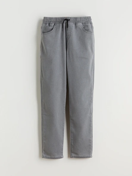 LCW Kids Gri Slim Fit Erkek Çocuk Jean Pantolon ürün görseli 1