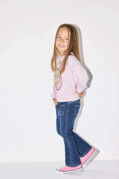 Defacto F3693A5BE364 Mavi Kız Bebek Flare Fit Jean Pantolon ürün görseli 1