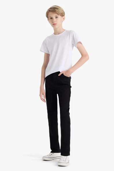 Defacto C3683A8NM40 Siyah Erkek Çocuk Okul Slim Fit Dar Kesim Düz Paça Jean Pantolon ürün görseli 1
