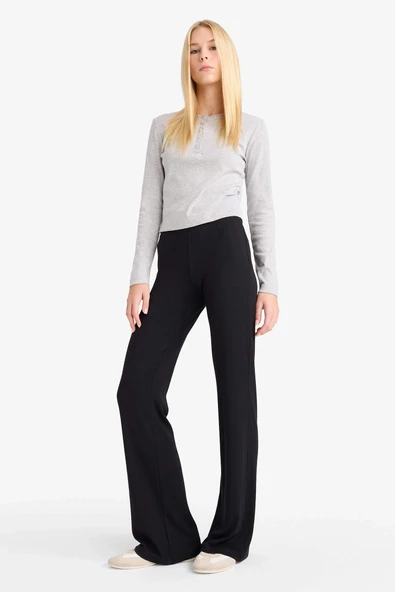 Defacto E0628AXBK81 Siyah Coool Flare Fit Ribana Pantolon ürün görseli 1