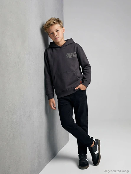 LCW Kids Siyah Super Skinny Fit Erkek Çocuk Jean Pantolon ürün görseli 1
