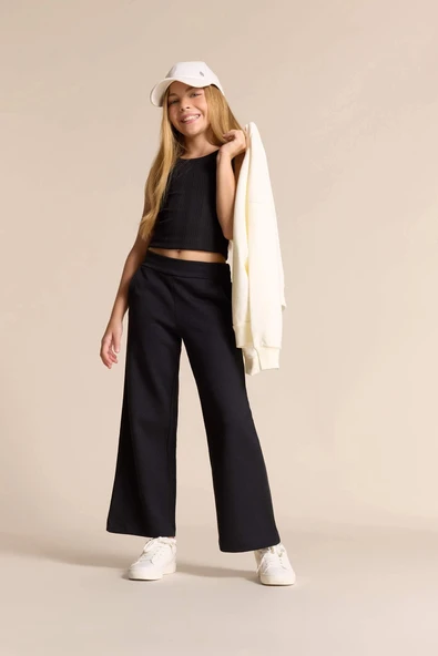 Defacto E8293 Siyah Kız Çocuk Wide Leg Waffle Geniş Paça Pantolon ürün görseli 1
