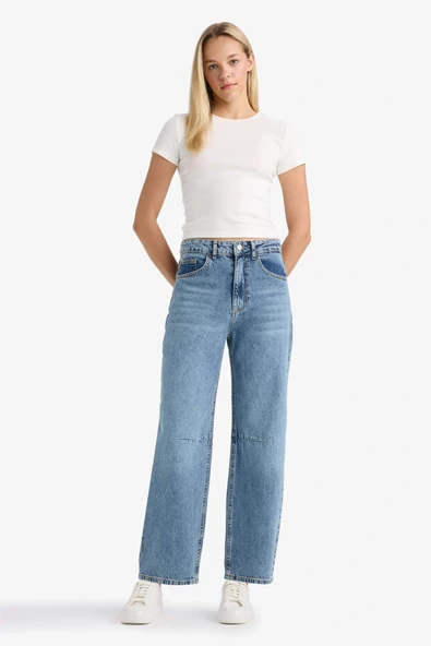 Defacto F6102AXNM28 Mavi Barrel Fit Normal Bel Bilek Boy Jean Yıkamalı Pantolon ürün görseli 1