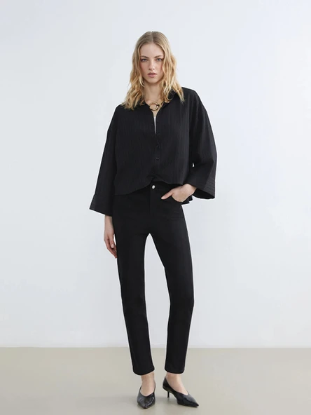 LCWAIKIKI Classic Siyah Slim Mom Kadın Jean Pantolon ürün görseli 1