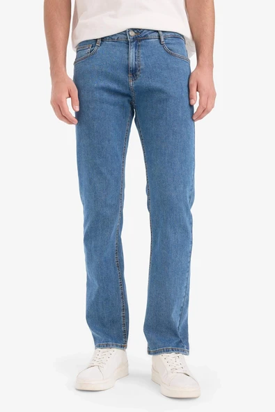 Defacto E7277 Mavi Sergio Regular Fit Normal Kalıp Normal Bel Boru Paça Jean Pantolon ürün görseli 1