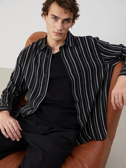 XSIDE SİYAH Regular Fit Uzun Kollu Çizgili Erkek Gömlek ürün görseli 1