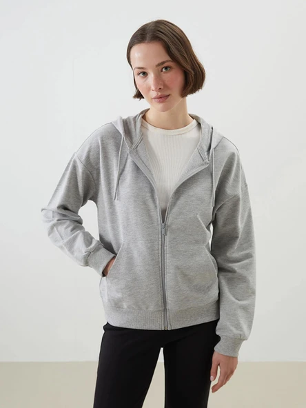 LCWAIKIKI Classic Gri Kapüşonlu Oversize Kadın Fermuarlı Sweatshirt ürün görseli 1